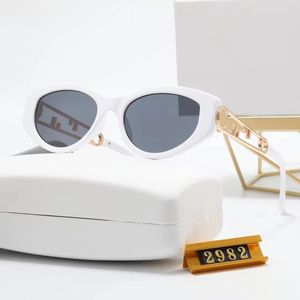 Gafas de sol de diseñador para hombre Gafas de sol redondas Gafas de sol ovaladas para mujer Gafas de sol de moda Marco de metal clásico Señoras Gafas de sol divertidas lunetas de diseñador sombrillas