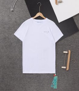 Camiseta de diseñador para hombre Camisas blancas Men Fashion Swelling 100 Pure Cotton Tops Tshirt Guys Art Off Black Tee Shirts S XLV4596583