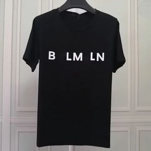 Mens designer t shirts surdimensionné T Shirt mens lettre de vêtements d'été imprimé rouge chemises blanches à manches courtes ras du cou streetwear top t-shirts style décontracté de luxe