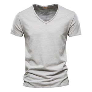 camisetas de diseñador para hombre Camiseta de moda de lujo Camiseta de algodón de color sólido con cuello en V Diseño sexy Camisetas de color sólido de manga corta Marca de calidad Hombre Camiseta de verano 5XL