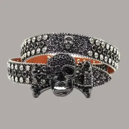 Créateur masculin Fashion Fashion Black Black Belt Skull Buckle Unisexe Généreau en cuir BB Simon ceintures CEinture Luxe multicolour FA093 E4 FA093 E4