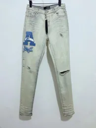 Hommes Designers Jeans Casual Slim Hommes Jean Stretch Pantalon blanc A.M broderie Détruire la courtepointe Ripped genou droit Pantalon rétro Hip hop Street Pant
