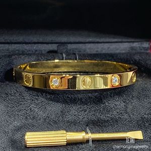 Bracelet à ongles mince Concepteur pour femme bracelet en diamant pour hommes Bracelets pour femmes bracelet bracelet bracelets de mode bracele