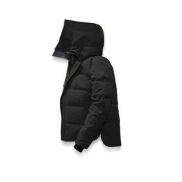 Mens Down Chaquetas canadienses Diseñadores Abrigo Invierno Jassen Puffer Big Fur Outerwear Manteau Hiver T1