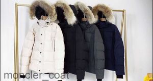 Hommes Doudounes Canadian Parka Hiver Tissu Imperméable Hommes Wolf Fur Wyndham Veste À Capuche Fourrure Outwear Fourrures De Raton Laveur Chaud Coatce2f