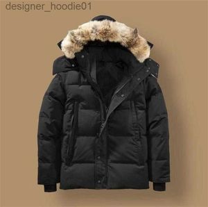 Mens Down Parkas Canada Puffer Jackets Hommes Designer Real Coyote Fur Outdoor Wyndham Coupe-vent Jassen Vêtements d'extérieur à capuche Fourrure Manteau Down Jacket Manteau Hiver