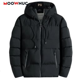 Homens para baixo parkas moda masculina grosso inverno casaco casual chapéu quente longo blusão clássico à prova de vento negócios hombre 231109