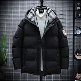 Mens Down Parkas Hommes Veste rembourrée coréenne Desginer surdimensionné épais noir vêtements d'extérieur décontracté mode chaud manteau lourd hiver adolescent doudoune 220829