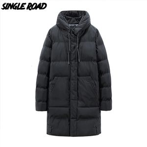 Hommes vers le bas Parkas simple route longue veste d'hiver avec fourrure à l'intérieur chaud à capuche mode coréenne manteau rembourré vestes décontractée pour hommes 231024