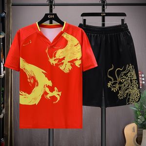 Conjuntos de pistas estampados de dragón para hombres Camisa de moda y pantalones cortos de dos piezas pantalones de manga corta y fresco juego de ropa deportiva para hombres y mujeres estilo asiático