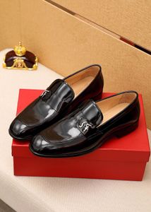 2023 hommes élégant formel concepteur robe chaussures messieurs marque fête mariage Oxfords hommes affaires décontracté marche appartements taille 38-45