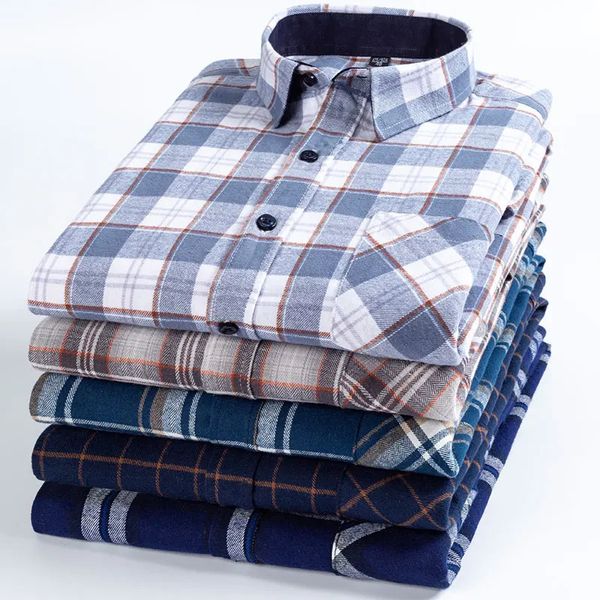 Mode pour hommes 100% coton épais chemises en flanelle brossée poche plaquée unique à manches longues Standardfit chemise décontractée à carreaux à carreaux 240117