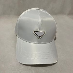 Mens Fashion Ball Caps Women Casual Baseball Cap Summer Classic Triangle Hats Men Stijlvol patroon Leer Caps Vrouwen Verstelbare pet