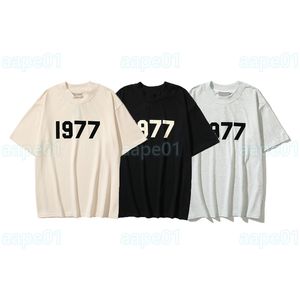 Marque de mode masculine T-shirt classique à imprimé numérique à manches courtes décontractées t-shirt t-shirt en couple