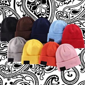 Mens Fashion Hatknitting Hat Street Style Boys Hiphop Hat Unisex Letters Beanies for Wholesale 2021 New
