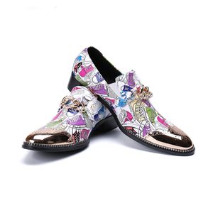 Moda Masculina Impressão Couro Sapatos de Casamento Homens Design de Metal Slip On Negócios Casual Sapatos de Festa Boate