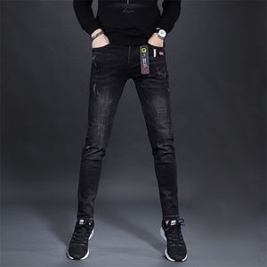 Heren Hoge kwaliteit Stretch Black Denim Jeans, krassen ontworpen Slim-Fit Nobility Fashion Jeans Broek, ClassicStylish; 211111