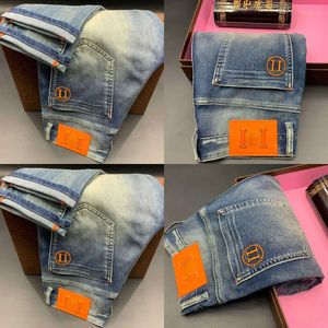 Heren Hogere versie Casual broek Designer broek Letter Borduurwerkmode jeans knop toegang een broek mannen shorts