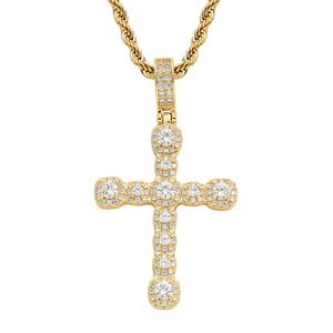 Collier avec pendentif en forme de croix Hip Hop pour hommes, plaqué or et argent, Zircon brillant, ras du cou, bijoux à la mode, cadeaux pour femmes