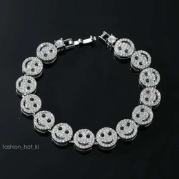 Heren Hip Hop Face Smile Designer Charmarmbanden Zilver Volledige diamant Crystal Night Club Luxe bangle armband sieraden Happy Face armband 650