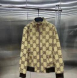 2023 Herenjacks Designer Fashion Gedrukt gewassen denim jack Lange mouw Revers Rits Decoratieve jas