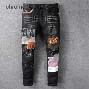 Jeans para hombre Amirs High Street Jeans lavados Pantalones para mujeres Bordado Hombres y mujeres Oversize Ripped Patch Hole Tamaño 3040 Streetwear Todo el año 3 ZgzuW