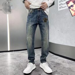 Jeans pour hommes Designer Long Pantalon High End Quality Luxury Jeans Brand France Fashion Slim Fit Jeans Streetwear Jeans Top Brand