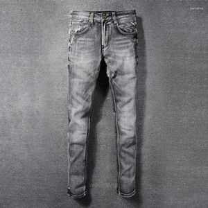 Mens Jeans Diseñador de moda Hombres de alta calidad Retro Gris Dark STRING Fit Slim Reped Vintage Denim Pants Hombre