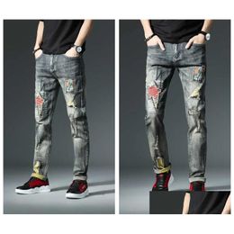 Heren Jeans Mode Vintage Mannen Slim Fit Borduurpatch Designer Gescheurde Hip Hop Broek Hoge Kwaliteit Streetwear Biker Drop Delivery App Dhckt