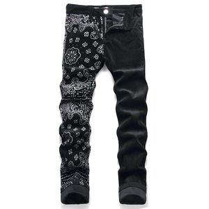 Jeans pour hommes Light Luxury Slimfit Pantalon en velours côtelé noir Décors d'impression à la mode Casual Street Fashion Sexy Pants; 230720