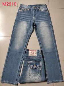 Jeans pour hommes Pantalons Designer Noir Skinny Autocollants Light Wash Ripped Moto Rock Revival Joggers True Religions Hommes M2910