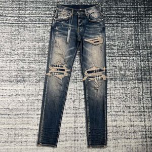 Jeans pour hommes hommes vintage patch à carreaux rétro jeans skinny en détresse 230327