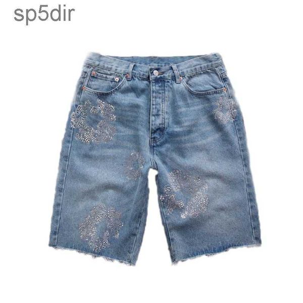 Jeans pour hommes courts fleurs diamants denim shortpants mince street hip hop jean shorts bouton fly couronne jeans pains noirs légers lavage bleu concepteur hommes détourn 84x5 77fr