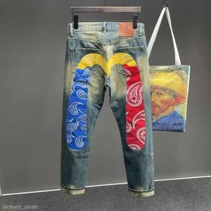 Herenjeans recht broek man skelet borduurwerk met dweepers streetwear denim kleding voor mannen baggy jeans rode oren demin traan 244