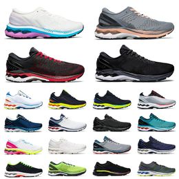 Hommes Chaussures De Course Mode Baskets Hommes Femmes Mako Bleu TECHNO CYAN Triple Noir Blanc Classique Rouge Feuille Rock Baskets Taille 36-45