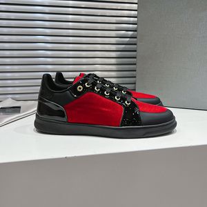 Chaussures de sport décontractées et confortables pour hommes en cuir 2024 nouvelles chaussures de course en plein air de luxe à lacets chaussures pour hommes à fond plat respirantes tailles 39-47 + boîte