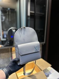 Mens Luxury 23SS Designer brede schouderrugzak borstheupelpakket handbag portemonnee originele hardware 30 cm