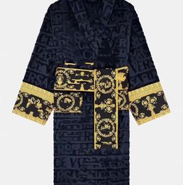 Luxuriöser Herren-Bademantel aus klassischer Baumwolle, Herren- und Damen-Nachtwäsche, Kimono, warme Bademäntel, Heimkleidung, Unisex-Bademäntel, Einheitsgröße, Modemarke Clothes435