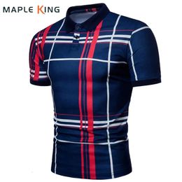 Heren Luxe kleding Plaid Polo Shirt Golf Tops Dragen Zomer klassieke casual korte mouw T -shirt Men Jerseys Camisa Masculina 240320
