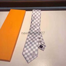 cravate de luxe pour hommes damier cravates matelassées cravate de designer à carreaux cravate en soie avec boîte noir bleu blanc 83k5 #