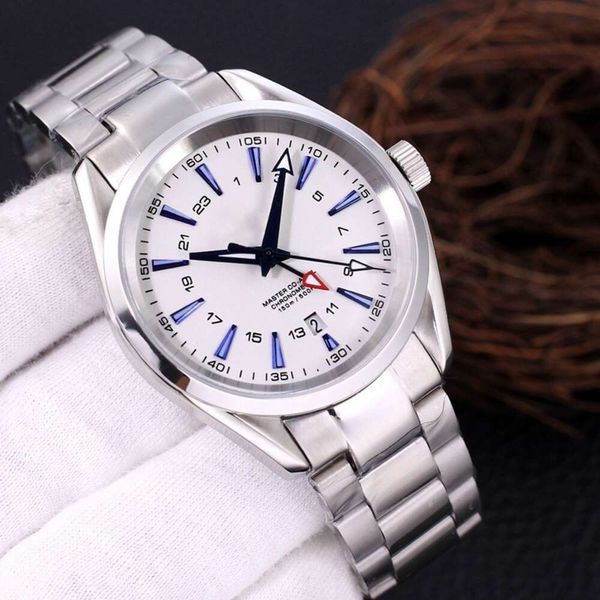 Mens Luxurys Watch Sports Automatic Omegwatches Mechanical 904L Precision Steel Men's Fashion Small