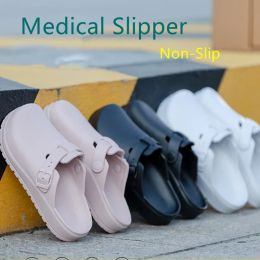 Heren Medical Clogs Women Nurse Scrubs schoenen schattige print tuin klompen waterdichte slippers sandalen resistent werk chef scrub schoenen