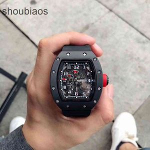 Relojes deportivos Milles para hombre Reloj mecánico de lujo R i c h a r d Rm030 Reloj de pulsera Diseñador Barril de vino Caja de cerámica mecánica automática Cinta negra Hombres