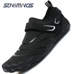 Hombres Minimalista Trail Running Barefoot Zapatos de punta ancha Zapatos de calcetines Aqua para kayak senderismo