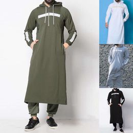 Robe à capuche pour hommes musulmans, vêtements arabes islamiques du moyen-orient, Vintage, ample, rayé, manches longues, poches avec cordon de serrage, pleine longueur