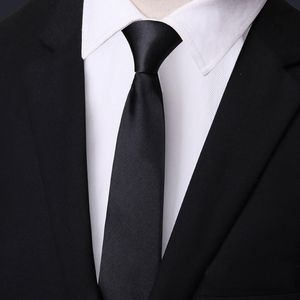Groom liens pour hommes cravate en satin Stripe Stripe Solid Color Tie Couce Super Accessoire de mariage