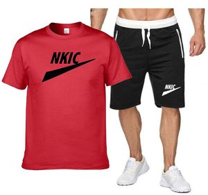 Heren Nieuwe Summer Casual Fashion Tracksuit 2 -delige set Solid Sport Oversized Losse pak korte mouw T -shirt en shorts Streetwear Brand Logo Print