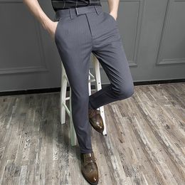 Pantalons pour hommes Automne Hommes Costume Mode Coréenne Slim Fit Business Rayé Formel Tout Match Longueur Cheville Robe Pantalon C97 230904
