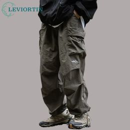 Pantalon pour hommes, salopette fonctionnelle, pantalon de mode, personnalité polyvalente, Hip Hop, large, noix de pin, sac élastique, imperméable, décontracté, 231116