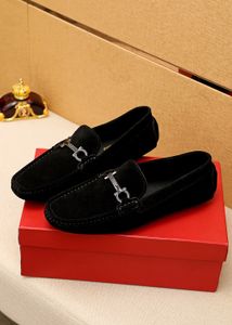 Mens Party Wedding Dress Chaussures Casual Flats Haute Qualité Marque Business Office Oxfords Hommes Suede Designer Mocassins Taille 38-44